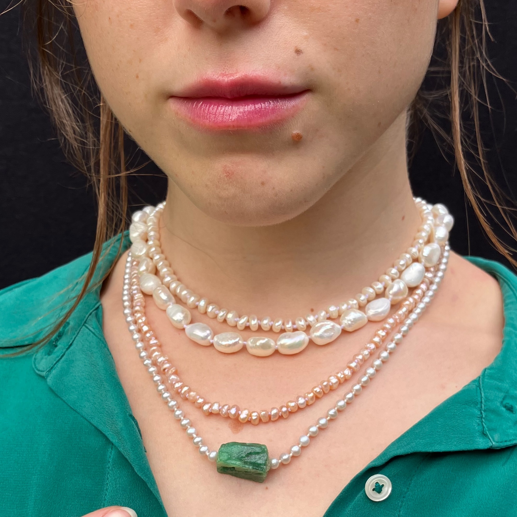 Pearl Beaded Necklace - Image 4